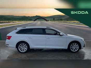 Used Skoda Superb 2023 for sale - 75673427: Photo