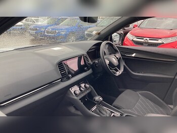 Used Skoda Karoq 2024 for sale - 77675338: Photo