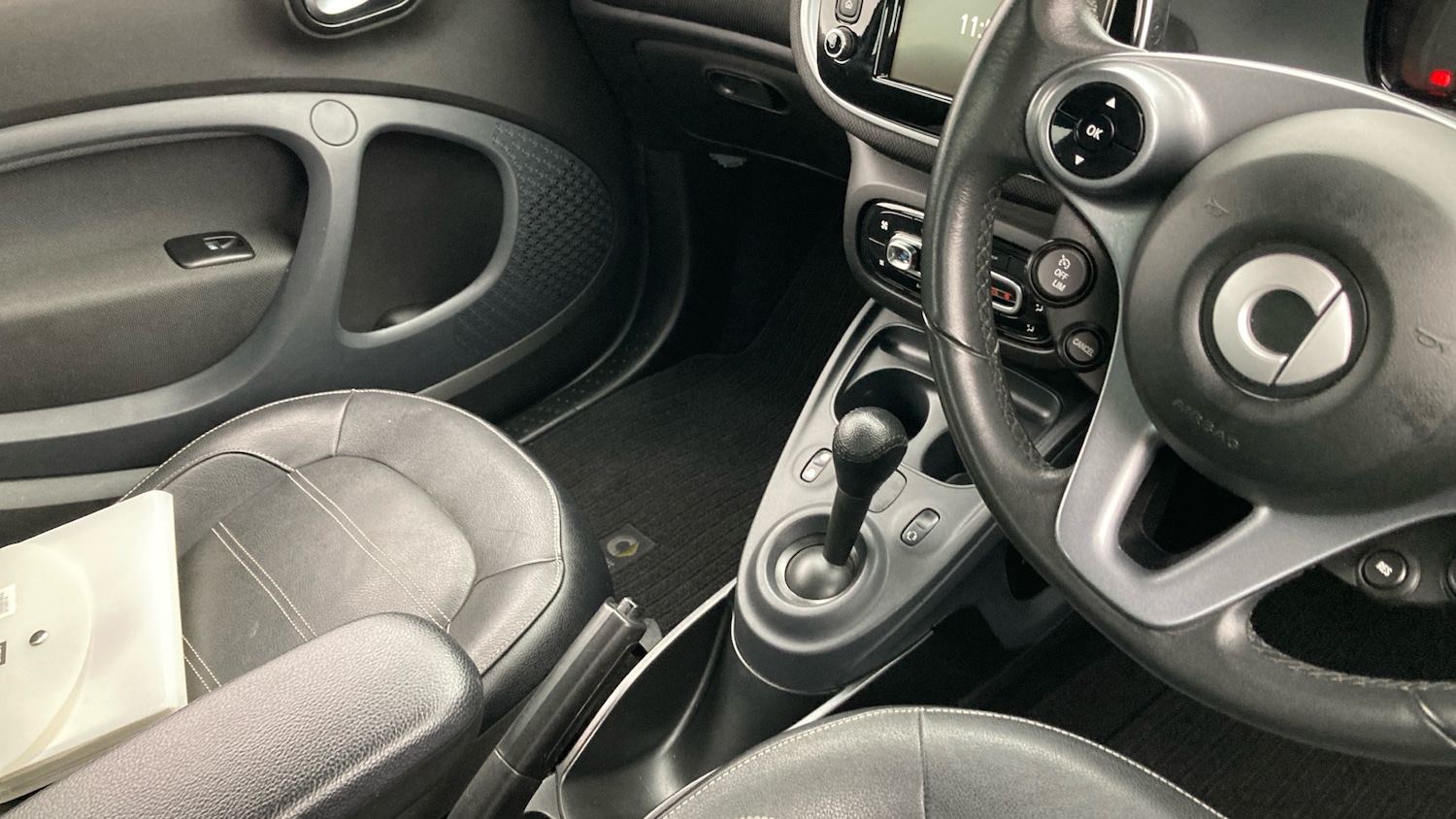 Used smart fortwo 2017 for sale - 76791752: Photo 11