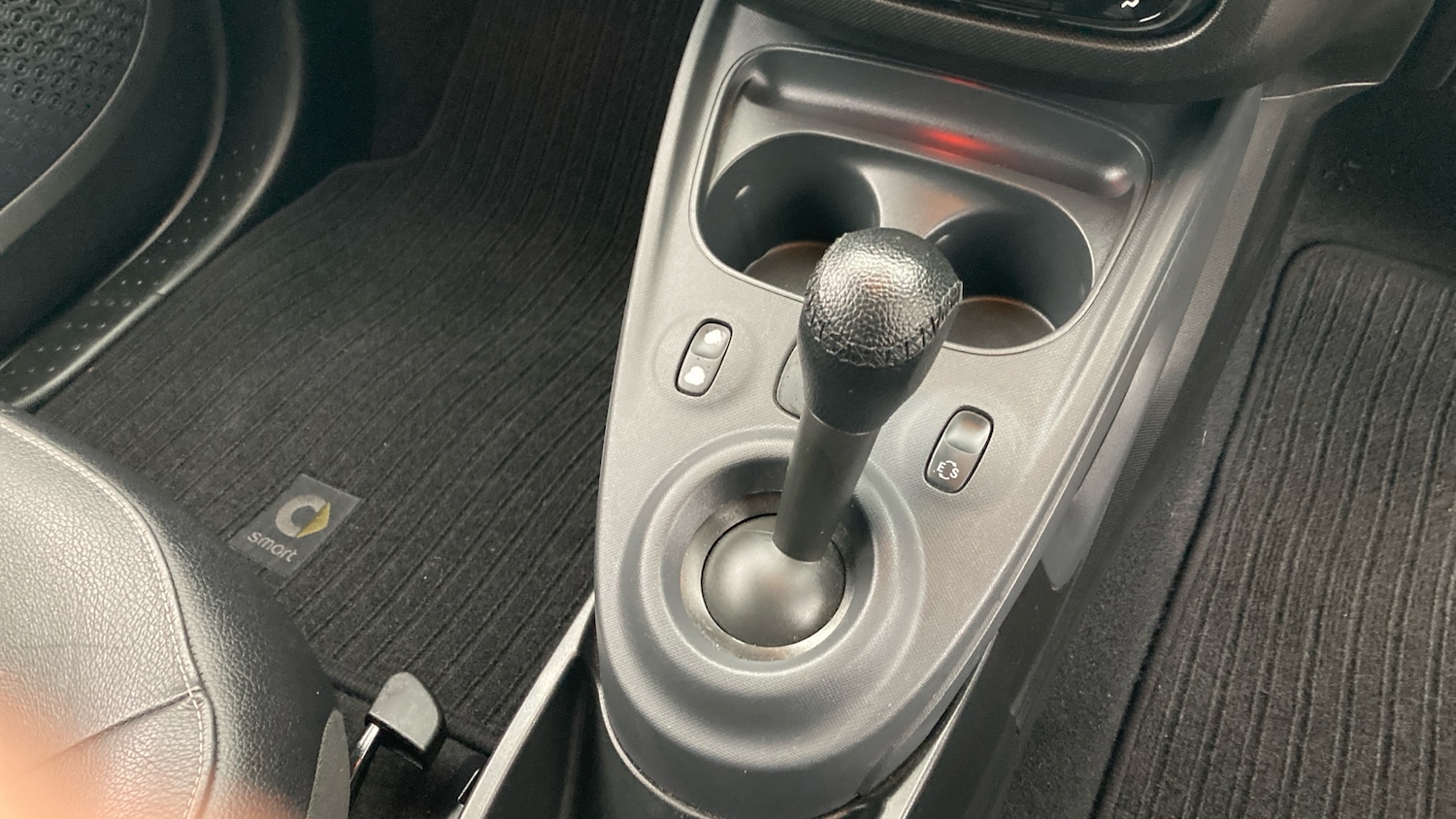 Used smart fortwo 2017 for sale - 76791752: Photo 13