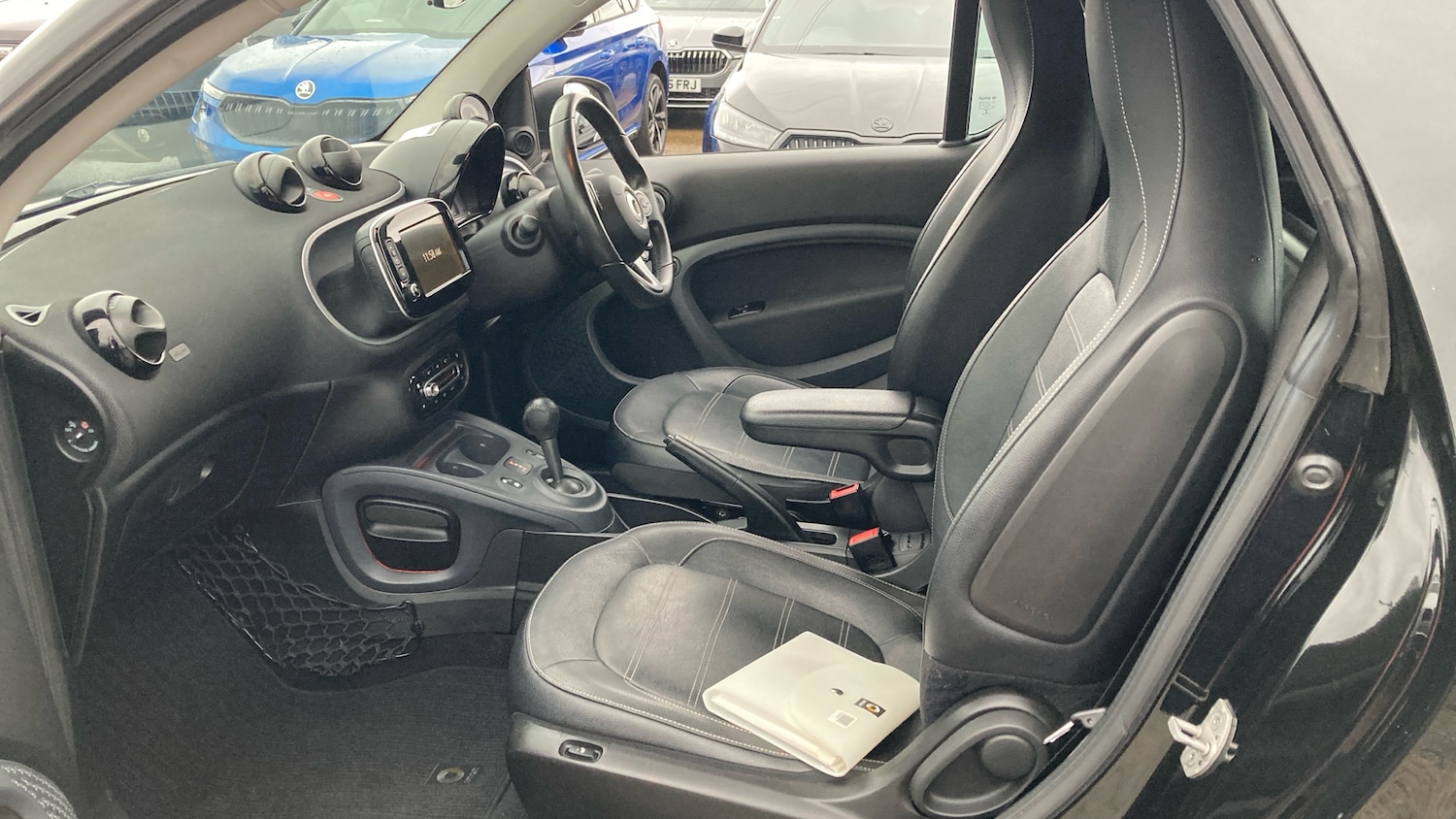 Used smart fortwo 2017 for sale - 76791752: Photo 16