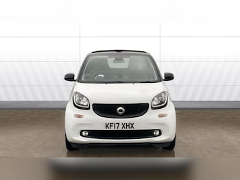 Used smart fortwo 2017 for sale - 76791752: Photo