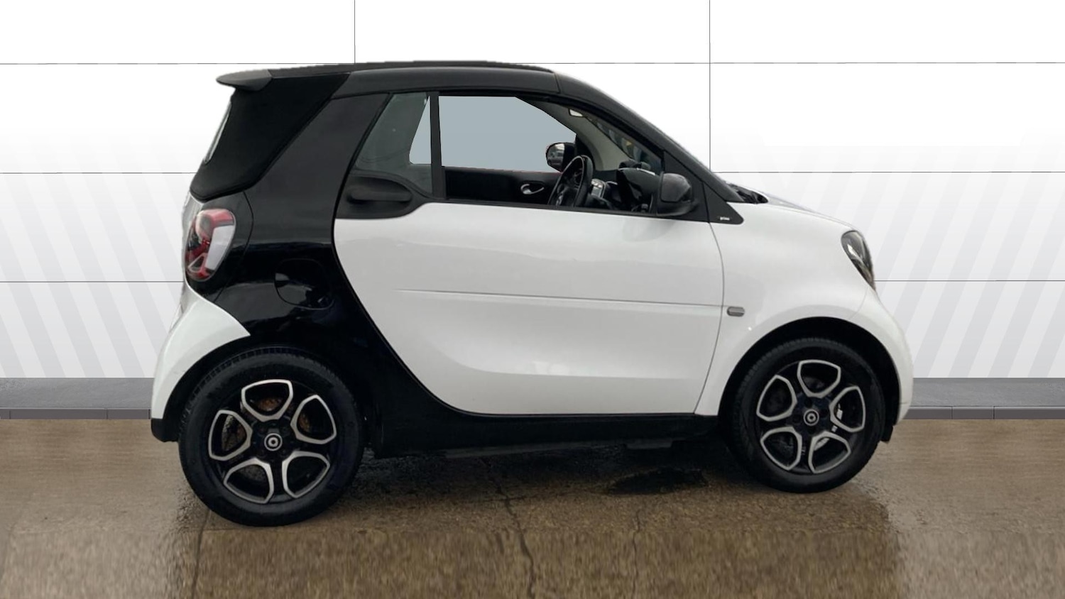 Used smart fortwo 2017 for sale - 76791752: Photo 5