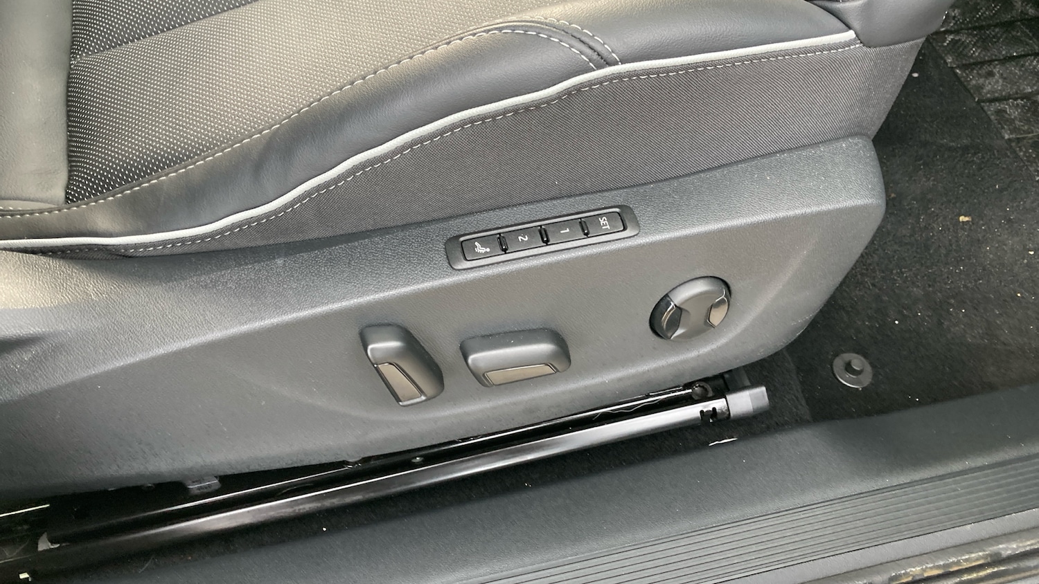 Used Skoda Enyaq 2025 for sale - 76791299: Photo 30