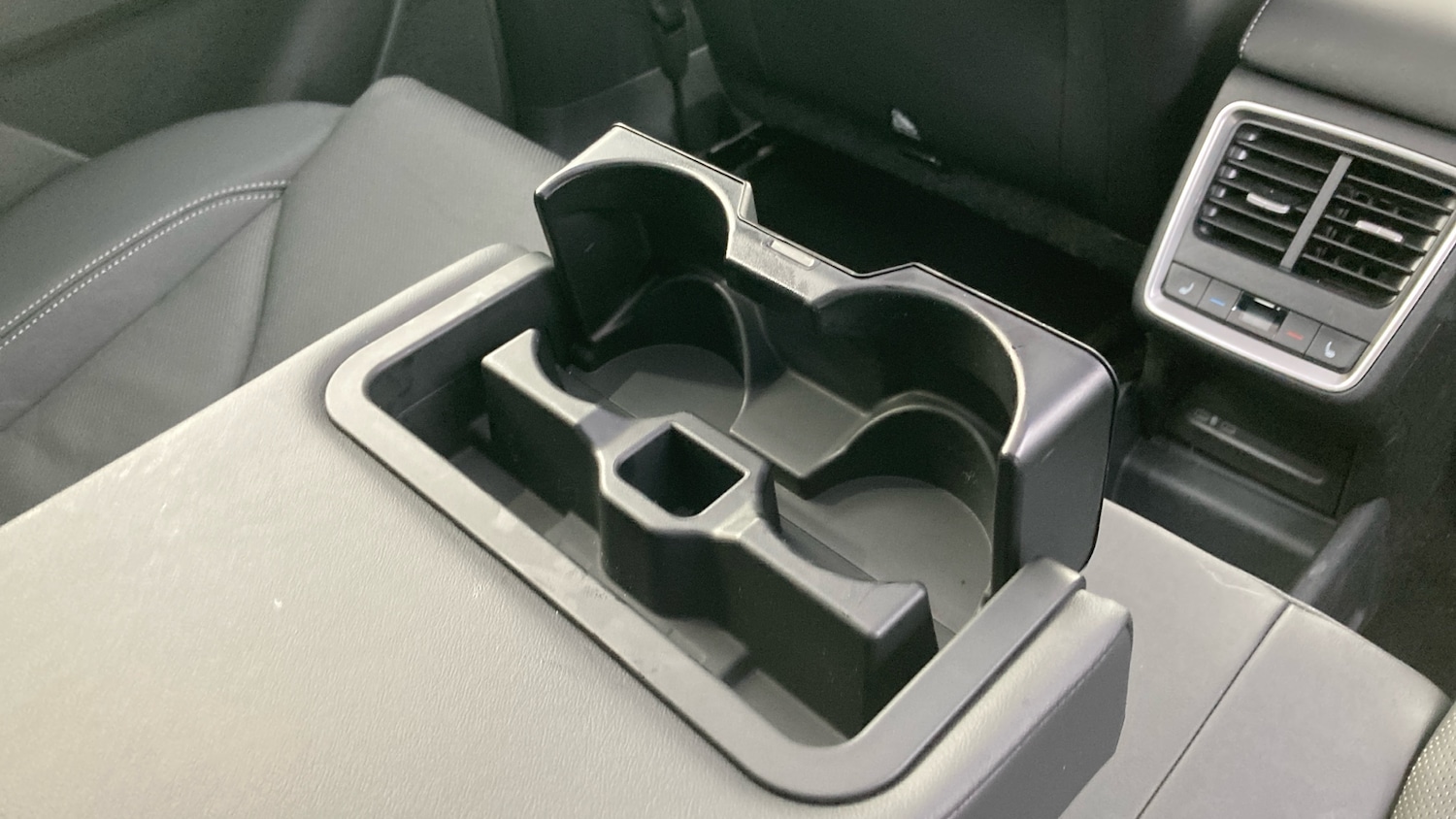 Used Skoda Enyaq 2025 for sale - 76791299: Photo 39