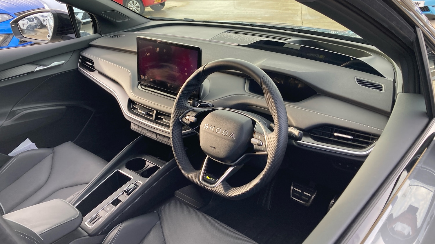 Used Skoda Enyaq 2025 for sale - 76791299: Photo 6