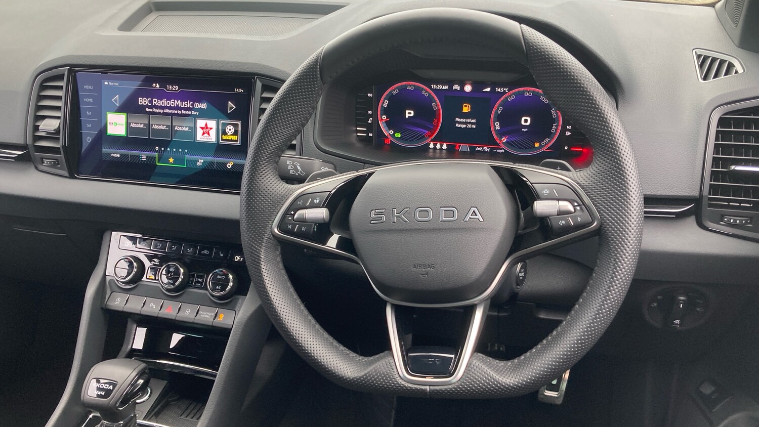 Used Skoda Karoq 2025 for sale - 76451821: Photo 10