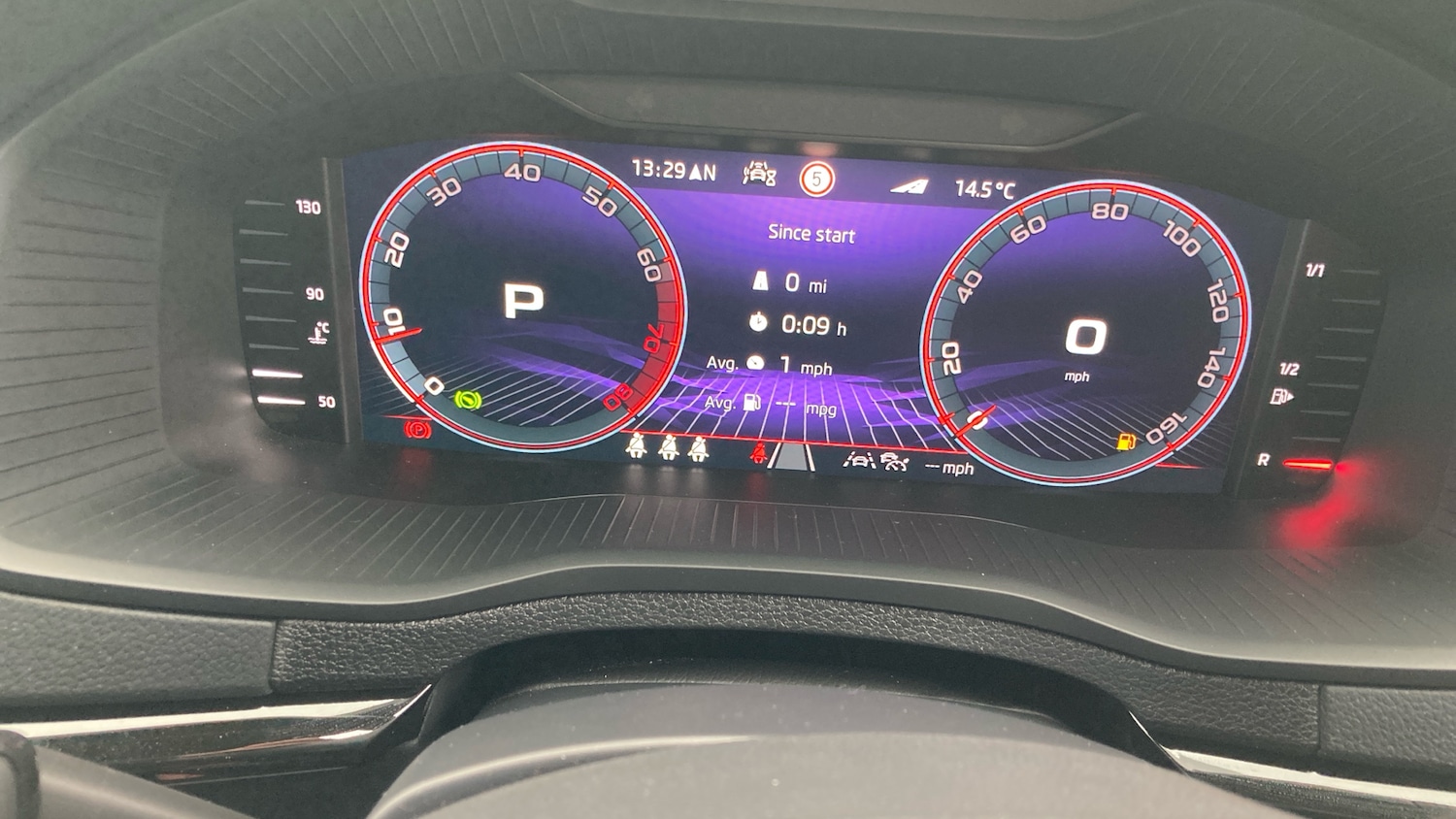 Used Skoda Karoq 2025 for sale - 76451821: Photo 11