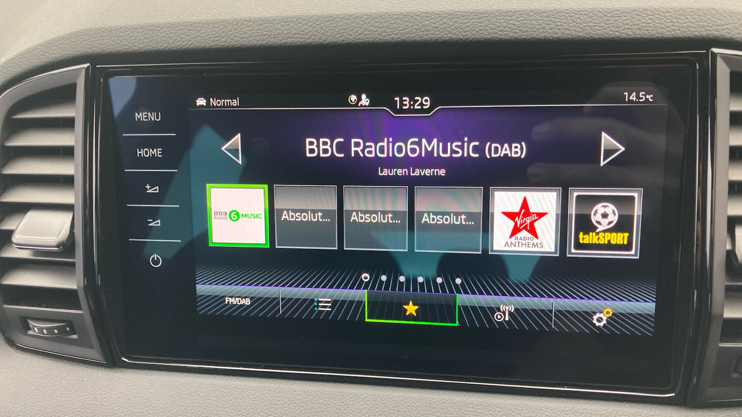 Used Skoda Karoq 2025 for sale - 76451821: Photo 12