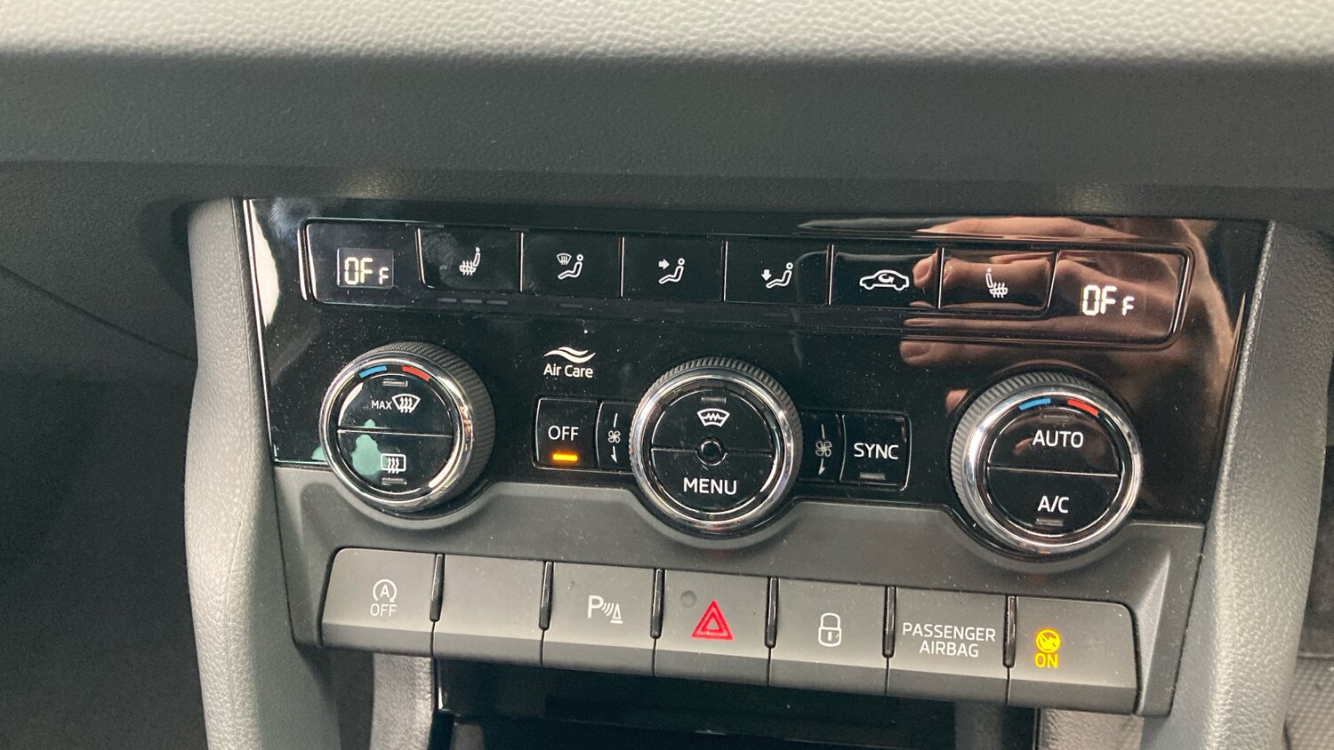 Used Skoda Karoq 2025 for sale - 76451821: Photo 13