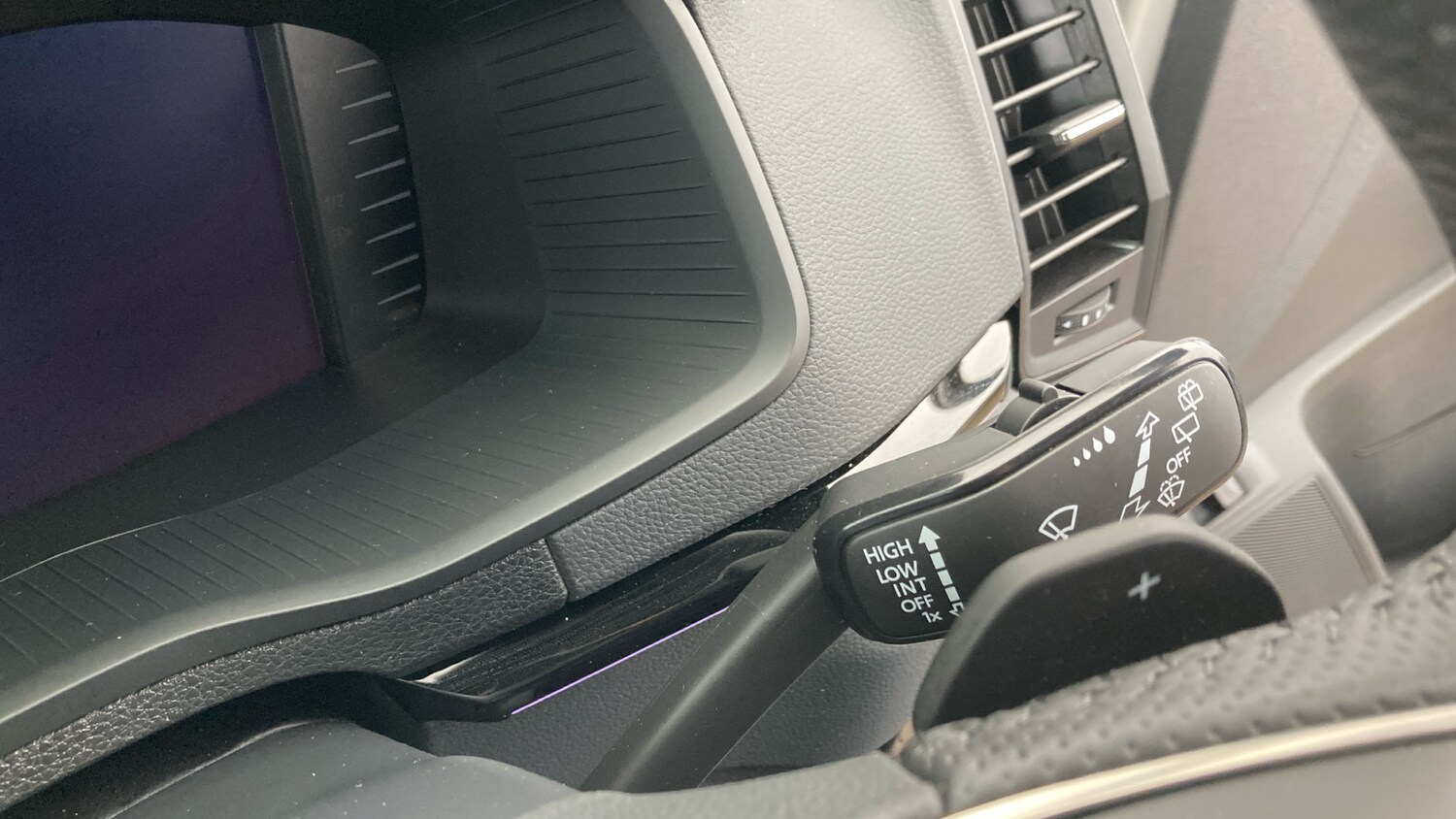 Used Skoda Karoq 2025 for sale - 76451821: Photo 30