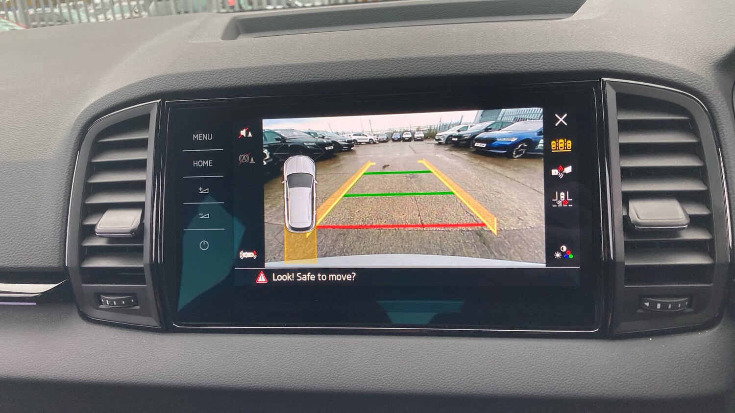 Used Skoda Karoq 2025 for sale - 76451821: Photo 31