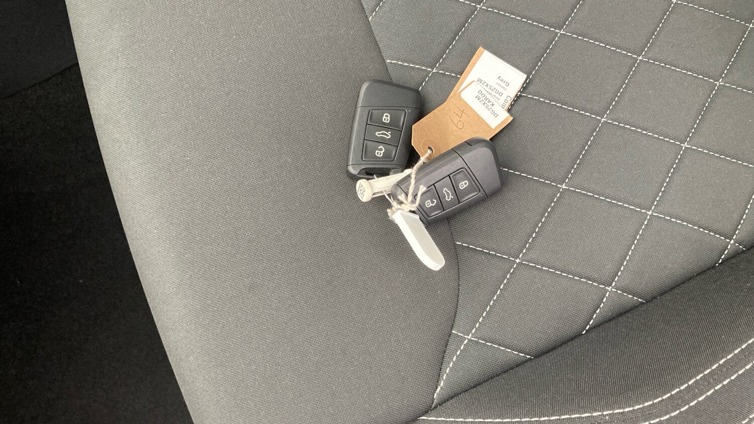 Used Skoda Karoq 2025 for sale - 76451821: Photo 44