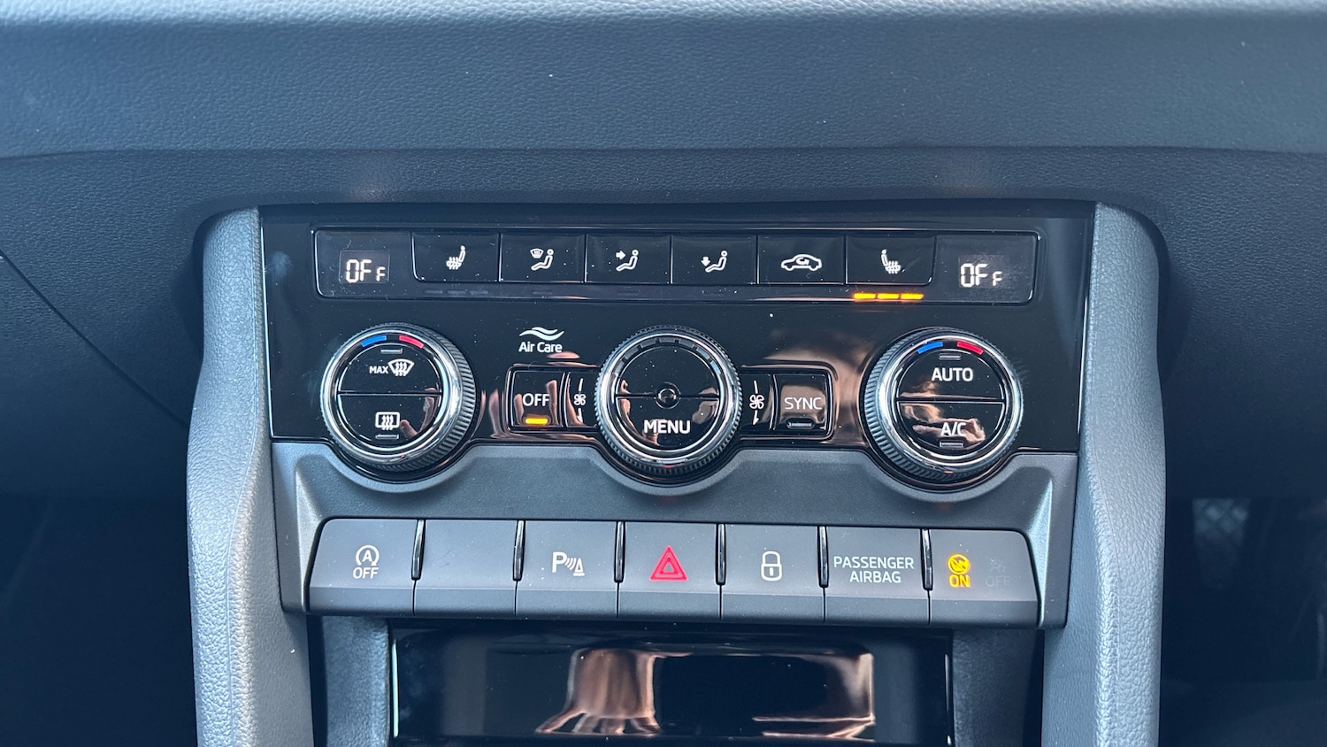 Used Skoda Karoq 2025 for sale - 77222886: Photo 13