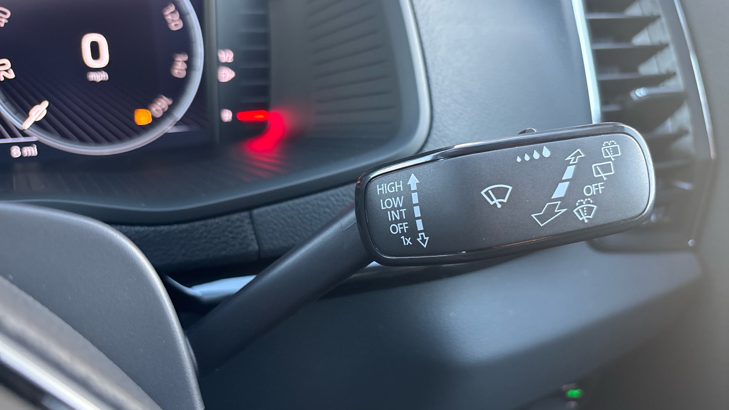 Used Skoda Karoq 2025 for sale - 77222886: Photo 33