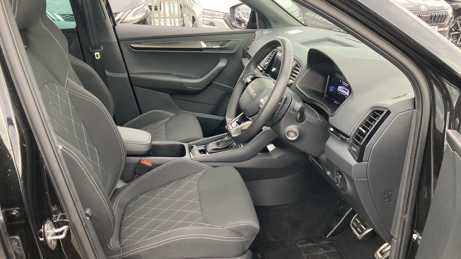 Used Skoda Karoq 2025 for sale - 76490343: Photo 15