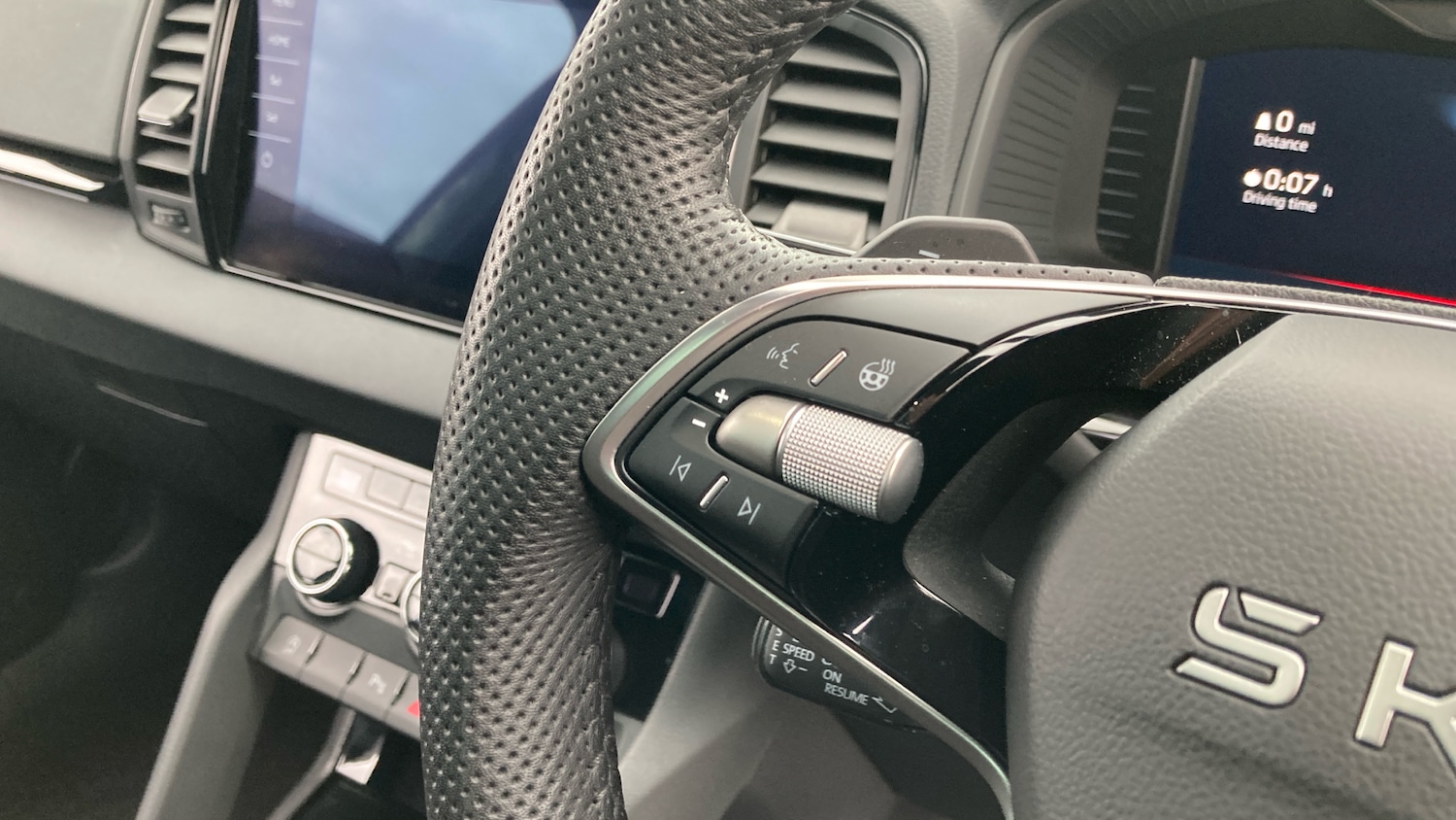 Used Skoda Karoq 2025 for sale - 76490343: Photo 17