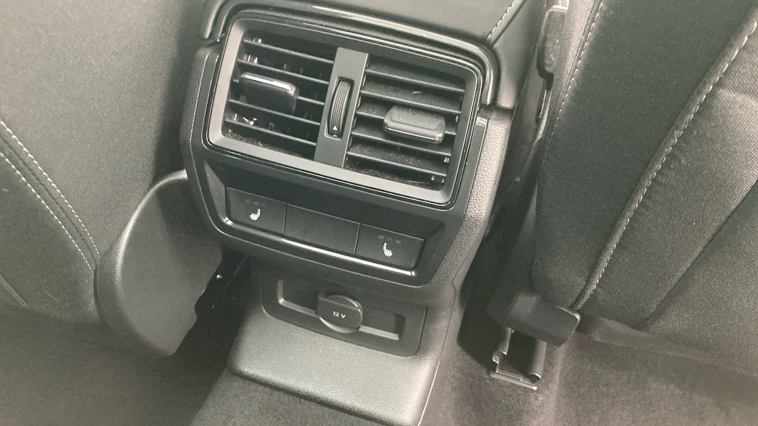 Used Skoda Karoq 2025 for sale - 76490343: Photo 33