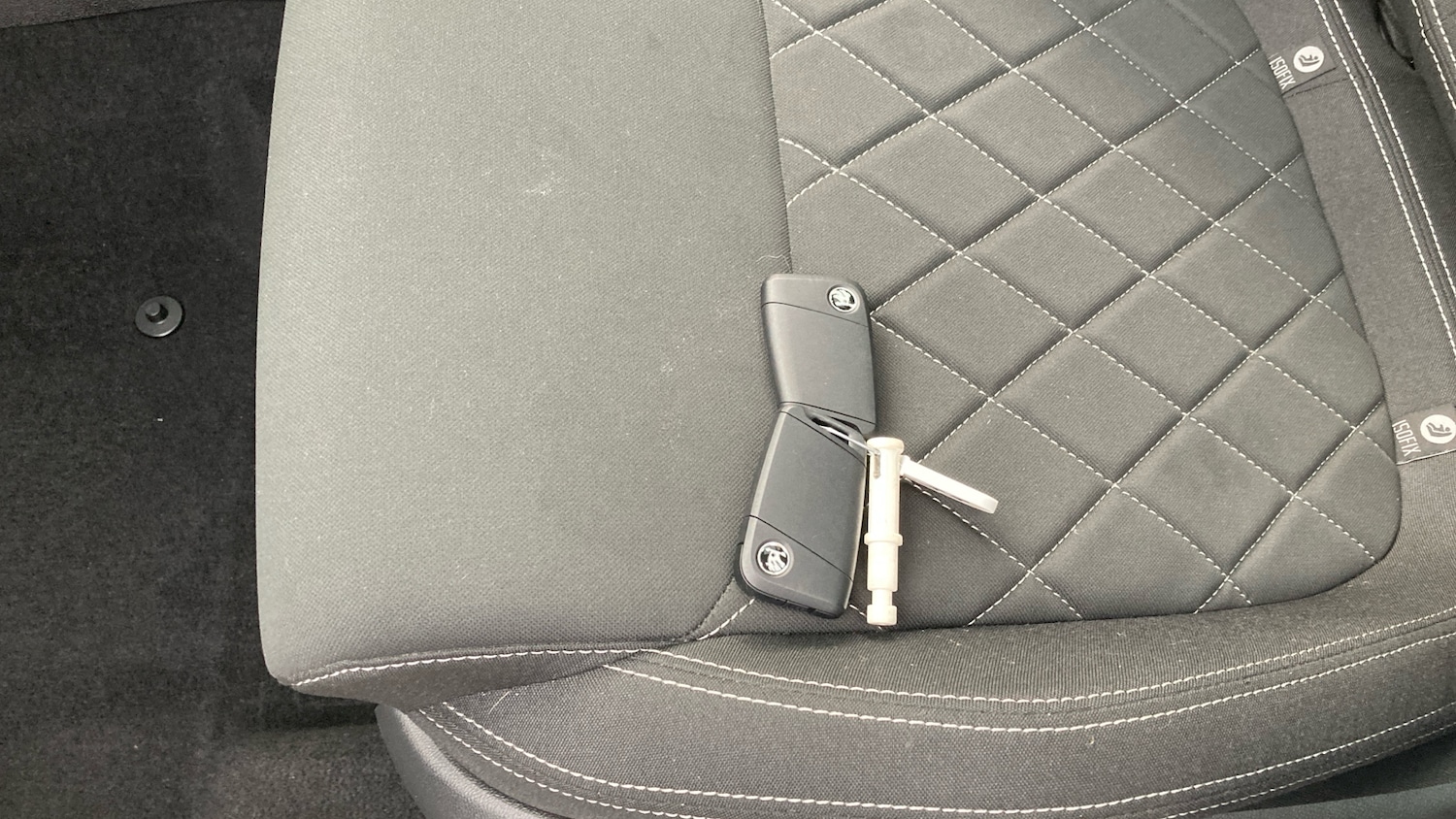 Used Skoda Karoq 2025 for sale - 76490343: Photo 42