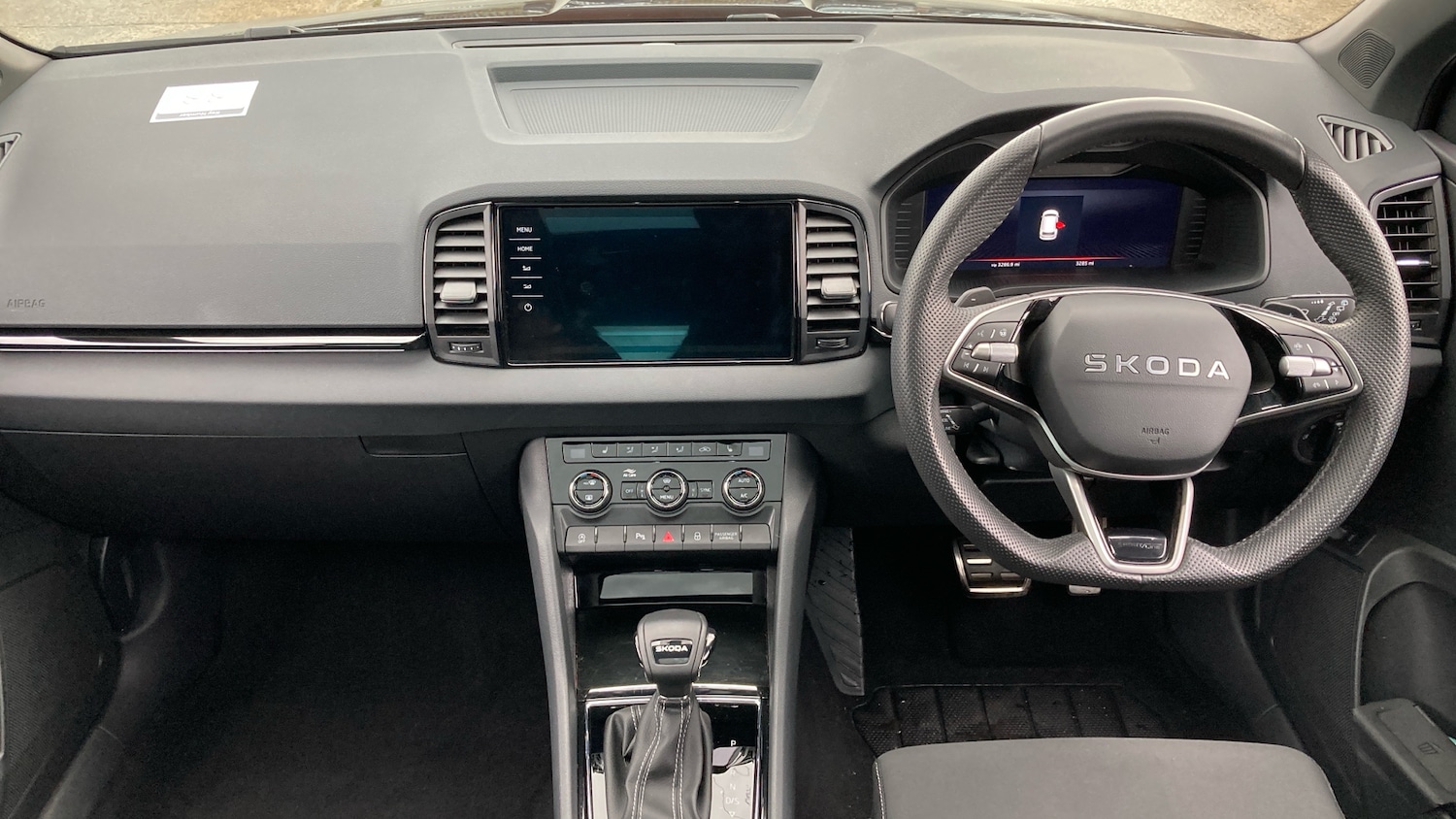 Used Skoda Karoq 2025 for sale - 76490343: Photo 9