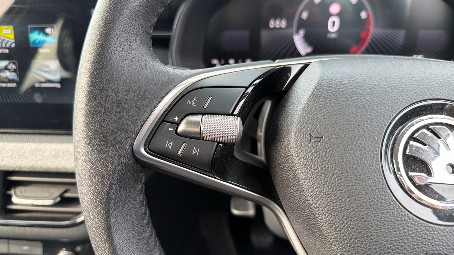 Used Skoda Kamiq 2024 for sale - 77138477: Photo 17