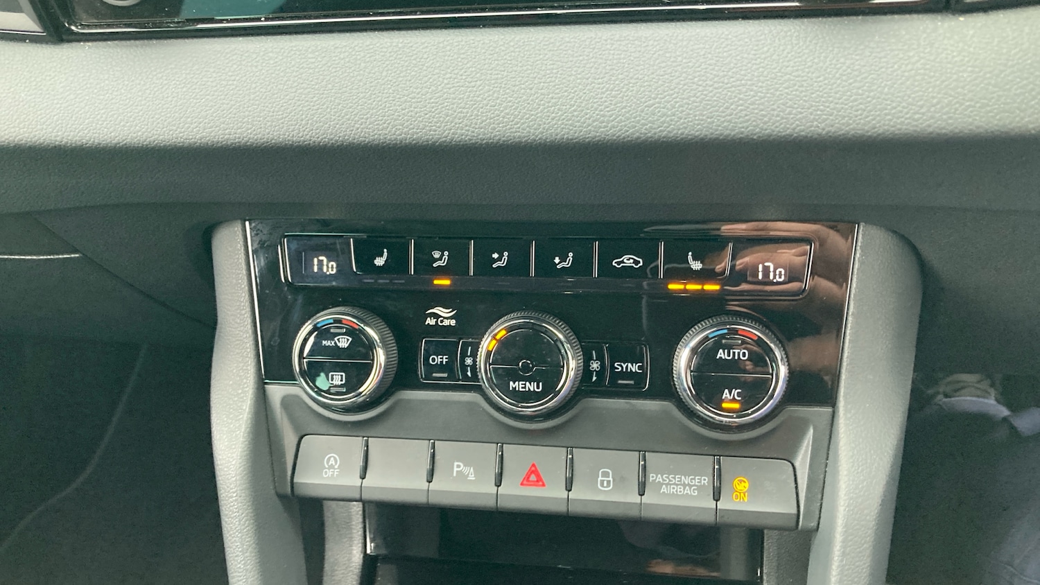 Used Skoda Karoq 2024 for sale - 77605147: Photo 13