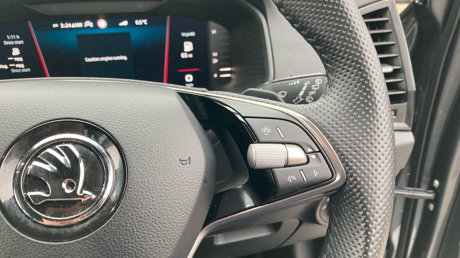 Used Skoda Karoq 2024 for sale - 77605147: Photo 18