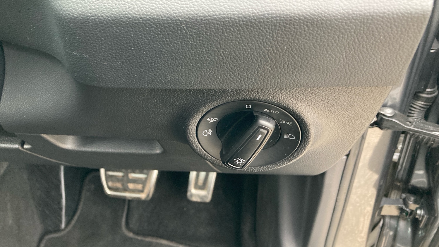 Used Skoda Karoq 2024 for sale - 77605147: Photo 29