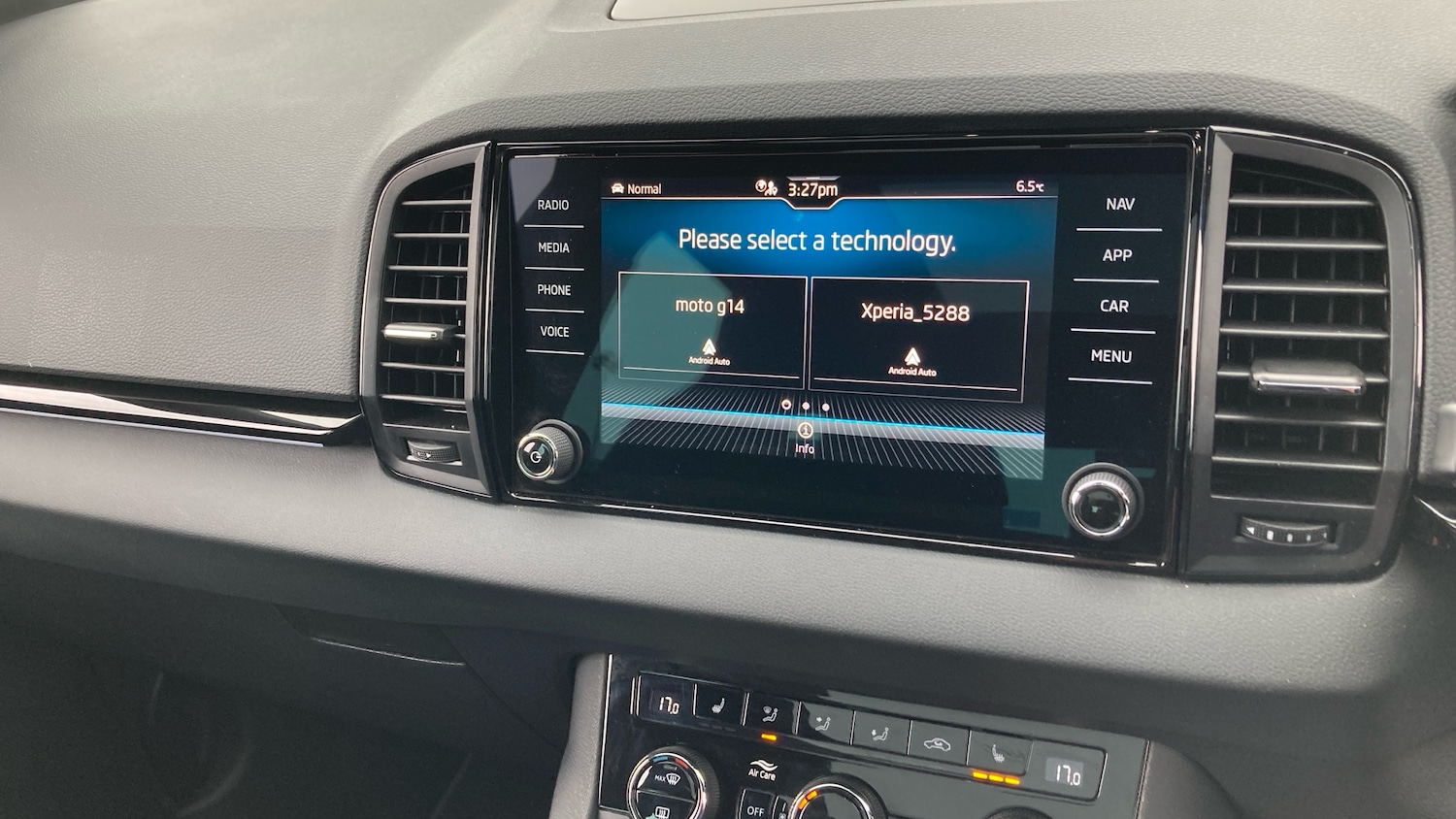 Used Skoda Karoq 2024 for sale - 77605147: Photo 36