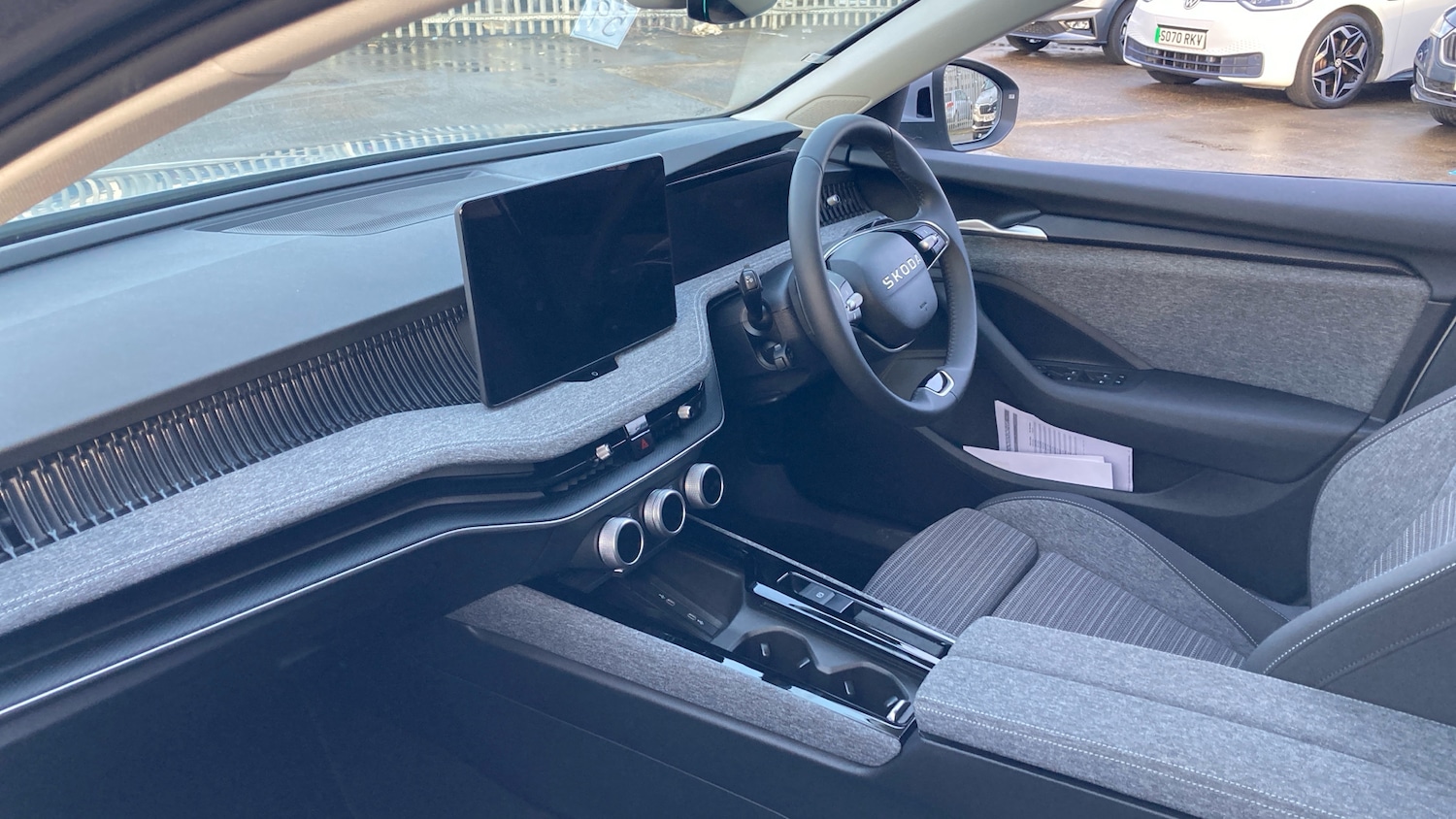 Used Skoda Superb 2025 for sale - 77245449: Photo 2