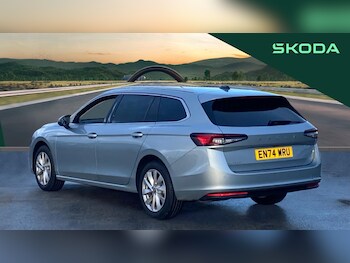 Used Skoda Superb 2025 for sale - 77245449: Photo