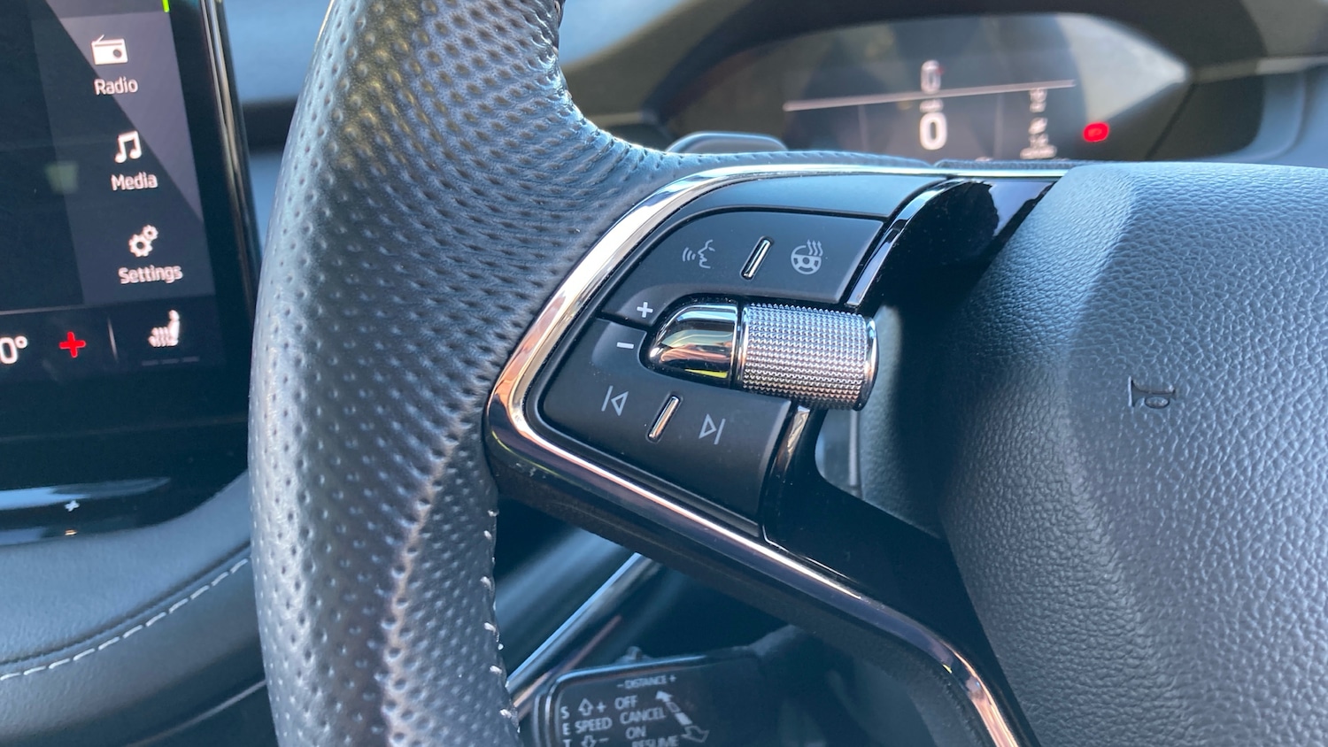 Used Skoda Enyaq 2023 for sale - 76637603: Photo 17