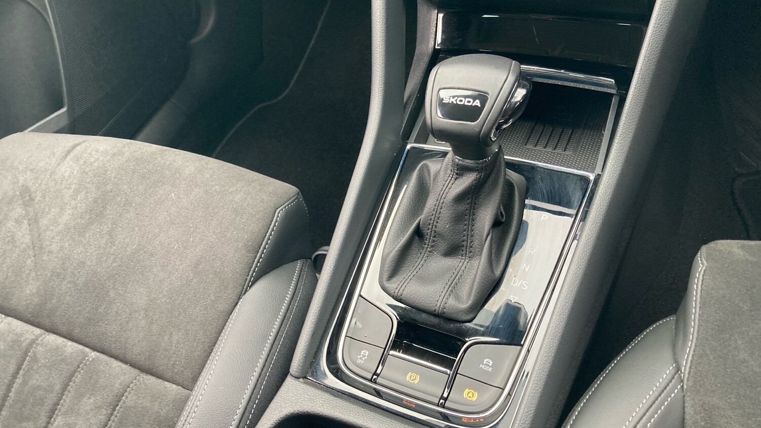 Used Skoda Karoq 2025 for sale - 76531327: Photo 14