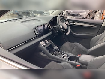 Used Skoda Karoq 2025 for sale - 76531327: Photo