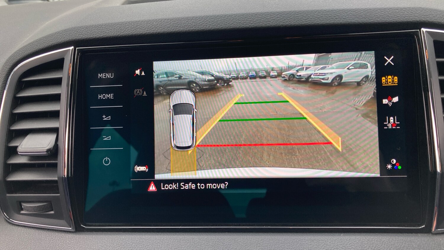 Used Skoda Karoq 2025 for sale - 76531327: Photo 30