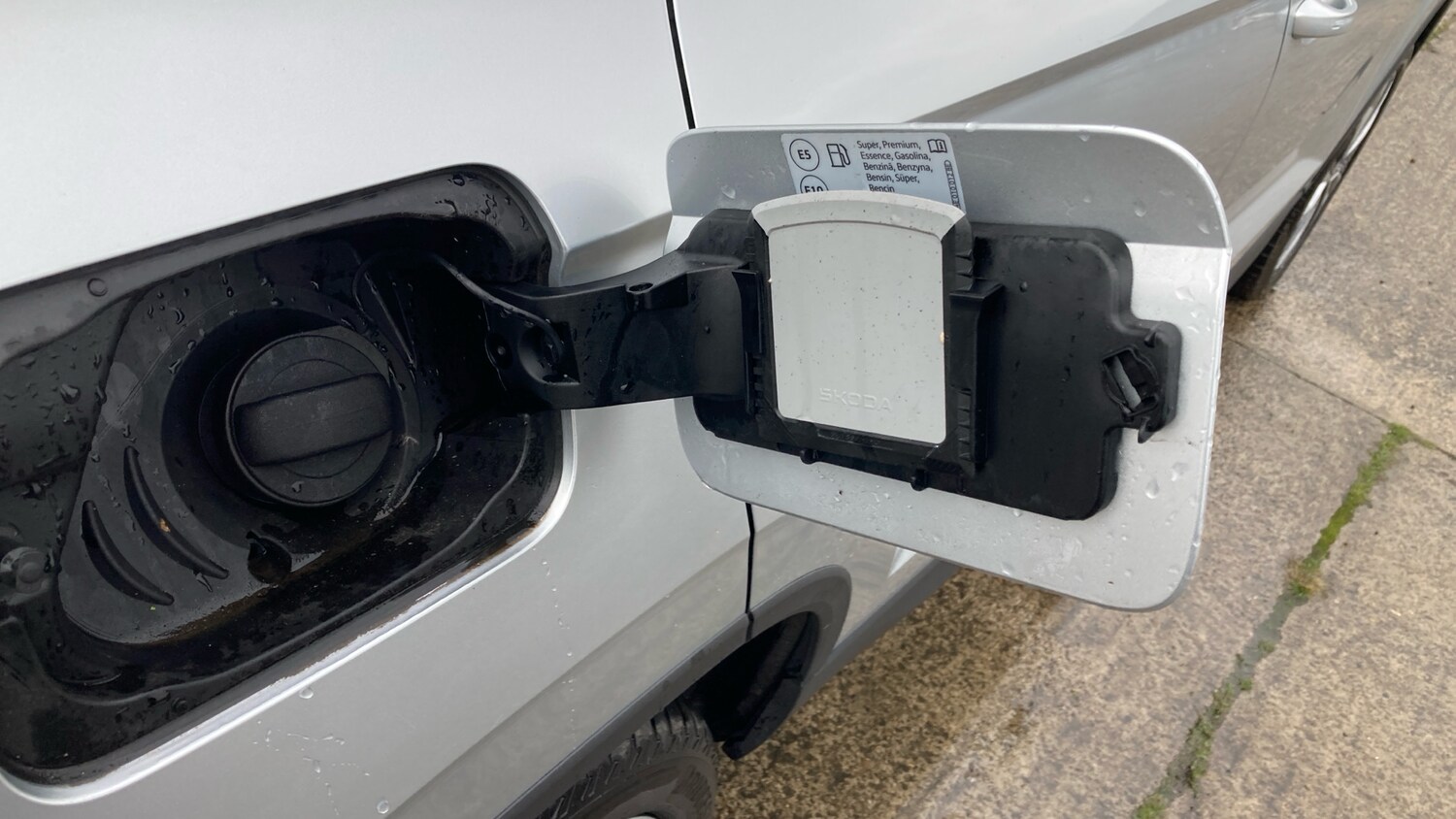 Used Skoda Karoq 2025 for sale - 76531327: Photo 34