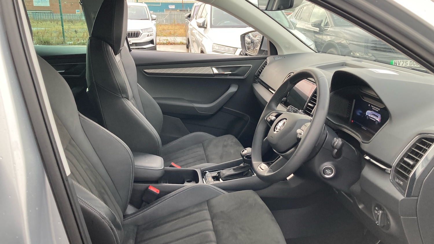 Used Skoda Karoq 2024 for sale - 76588935: Photo 15