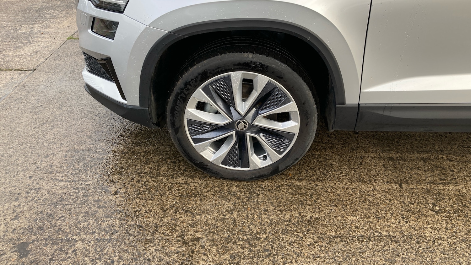 Used Skoda Karoq 2024 for sale - 76588935: Photo 23