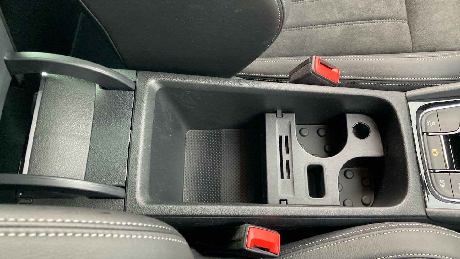 Used Skoda Karoq 2024 for sale - 76588935: Photo 31