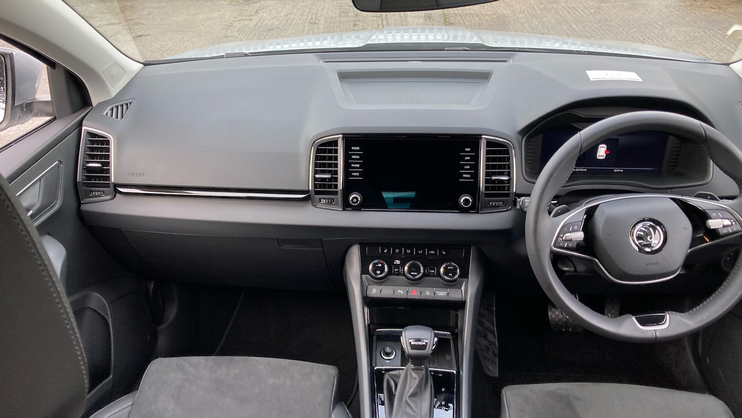 Used Skoda Karoq 2024 for sale - 76588935: Photo 9