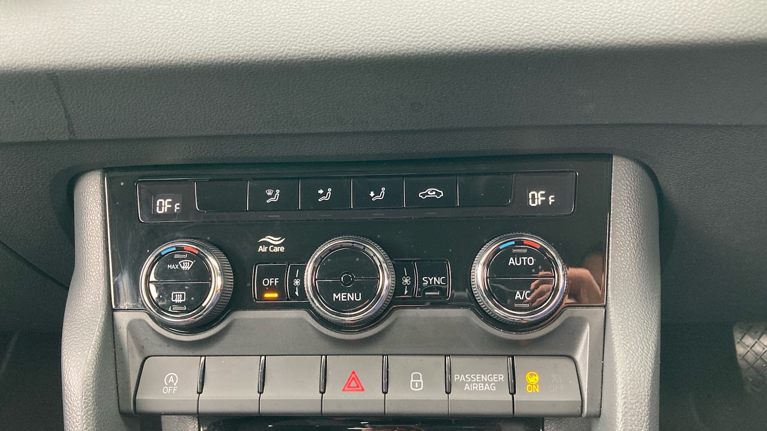 Used Skoda Karoq 2024 for sale - 76330347: Photo 13