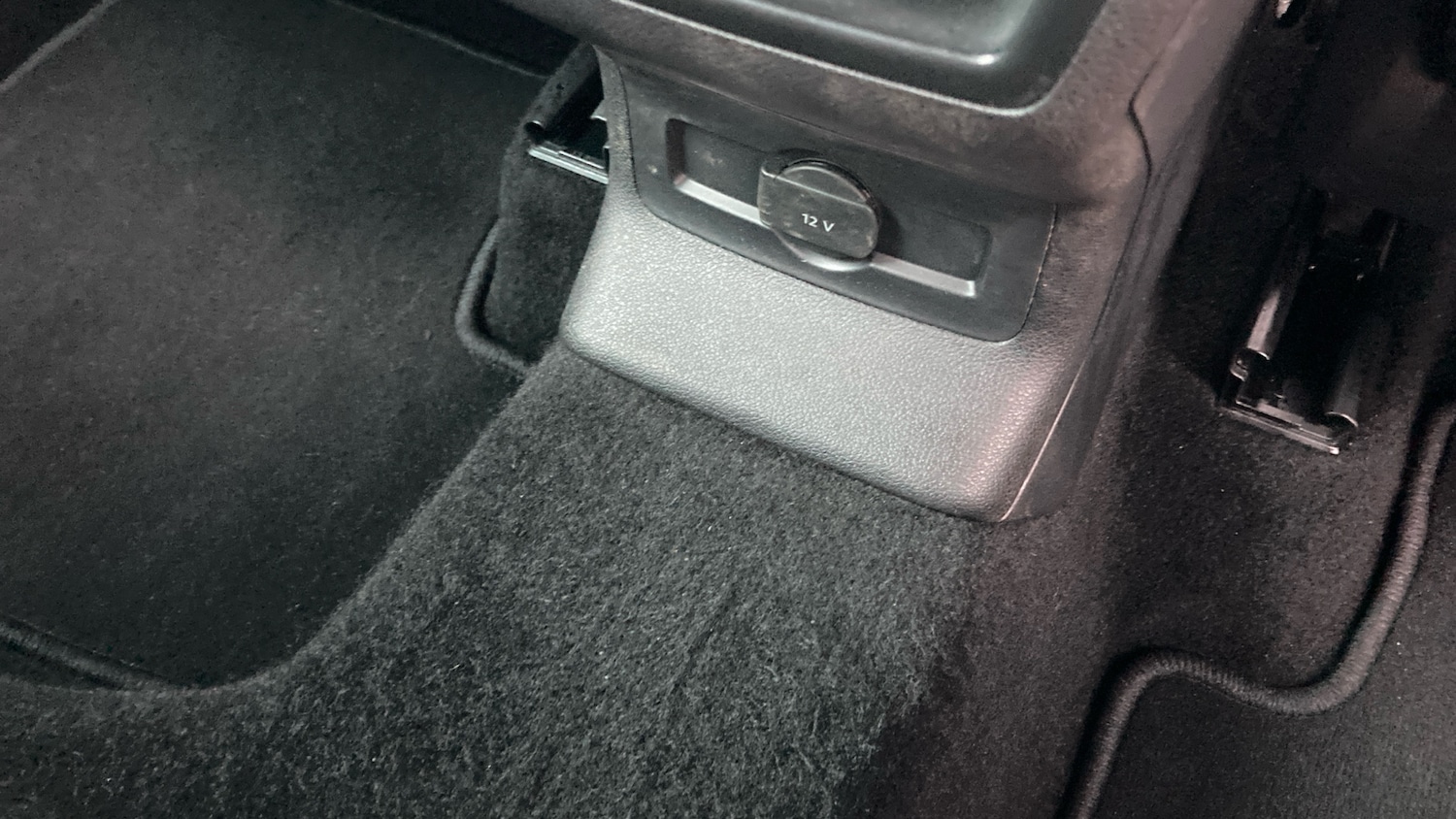 Used Skoda Karoq 2024 for sale - 76330347: Photo 29