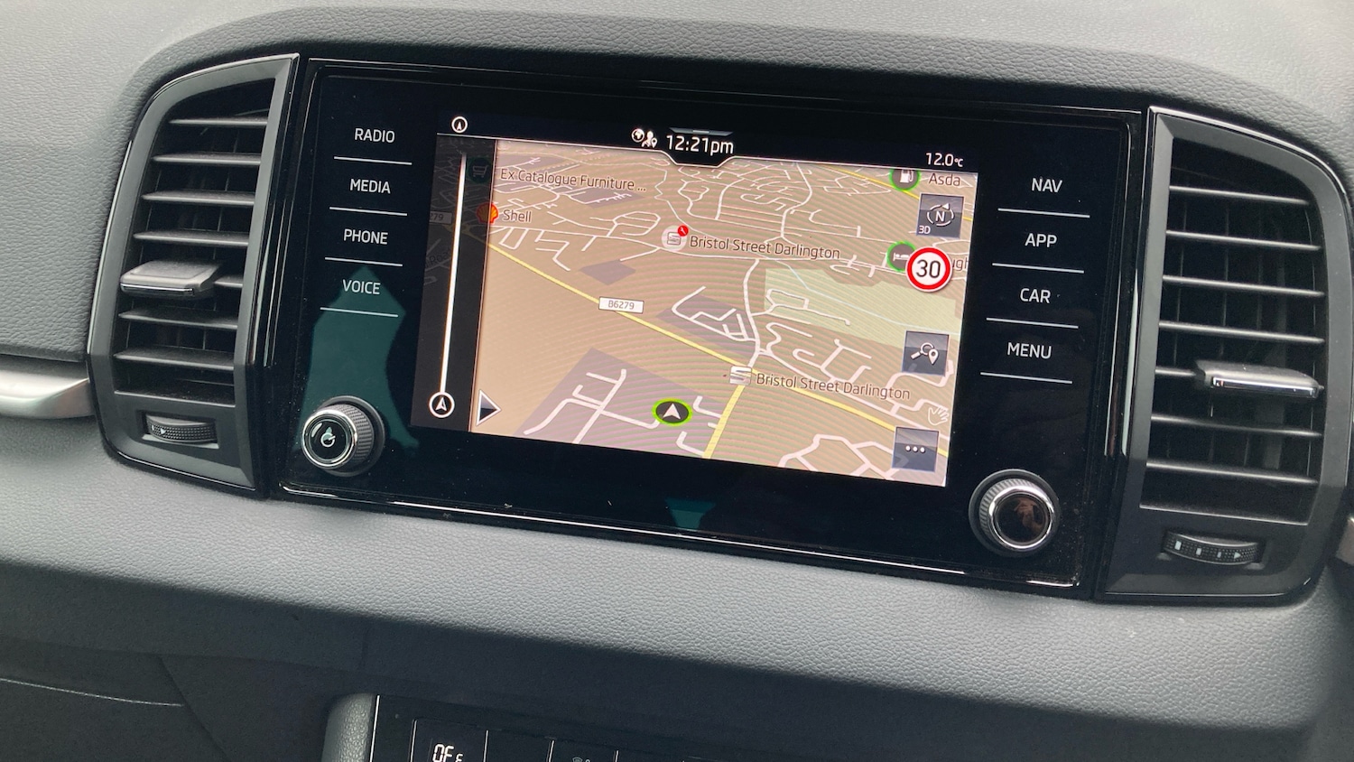 Used Skoda Karoq 2024 for sale - 76330347: Photo 40