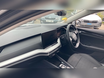 Used Skoda Octavia 2025 for sale - 79312093: Photo