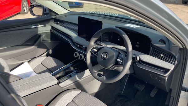 Used Skoda Superb 2024 for sale - 76209194: Photo 6