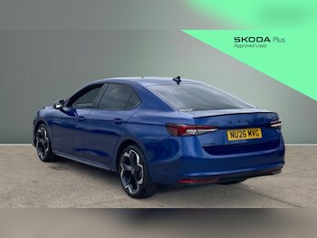 Used Skoda Superb 2026 for sale - 78804093: Photo