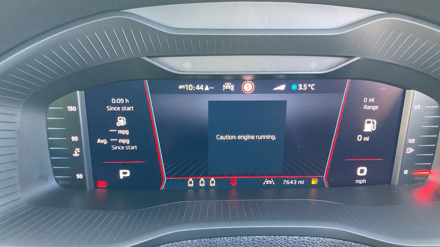 Used Skoda Karoq 2025 for sale - 77198759: Photo 11