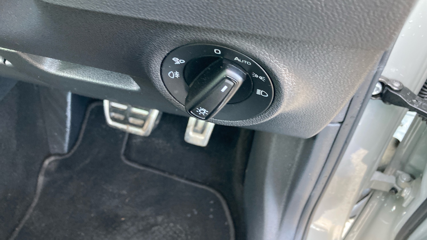 Used Skoda Karoq 2025 for sale - 77198759: Photo 27