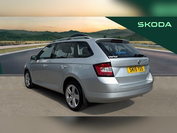 Used Skoda Fabia 2015 for sale - 76321702: Photo