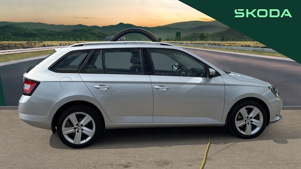 Used Skoda Fabia 2015 for sale - 76321702: Photo 4